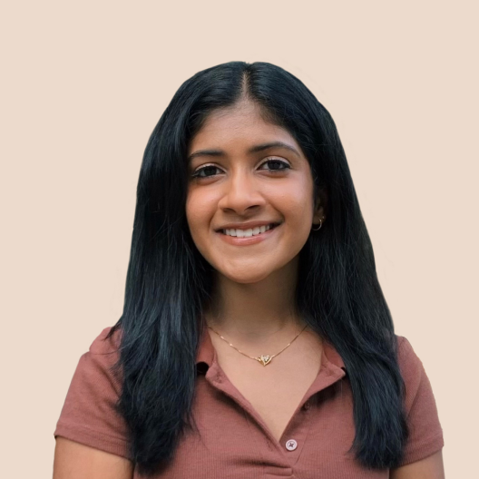 Shriya Annamaneni Headshot